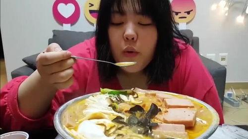 郑州吃瓜姐,揭秘网络红人的崛起与影响力